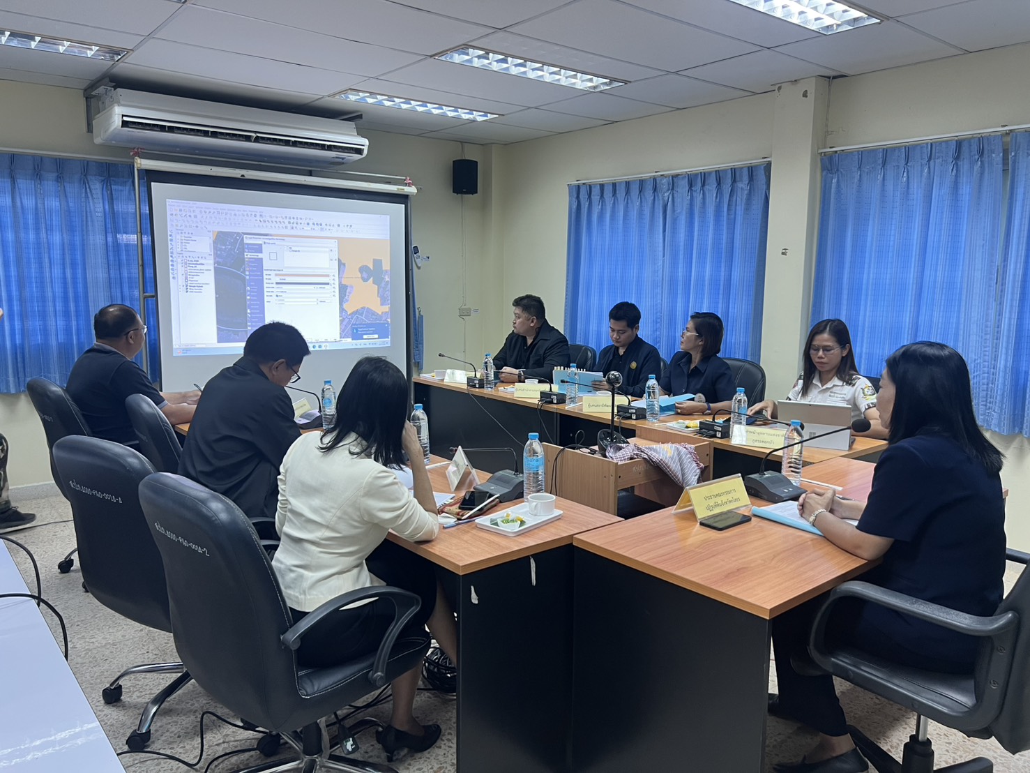 title - ส.ป.ก.ยโสธร เข้าประชุมคณะทำงานพิจารณาแนวเขตการจัดที่ดินให้แก่เกษตรกร กรณีเป็นที่ดินที่ไม่เคยจัดให้แก่บุคคลใดตามกฎหมายว่าด้วยการปฏิรูปที่ดินเพื่อเกษตรกรรม ครั้งที่ 1/2569 ณ ห้องประชุมสำนักงานการปฏิรูปที่ดินจังหวัดยโสธร